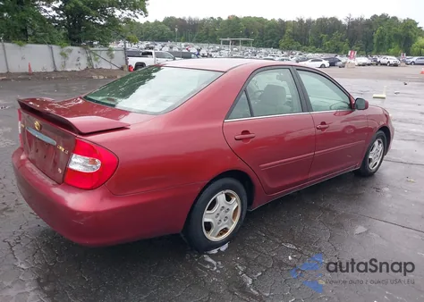 2002 Toyota Camry Le/Xle/Se из США, поврежденный, VIN 4T1BF32K22U527035